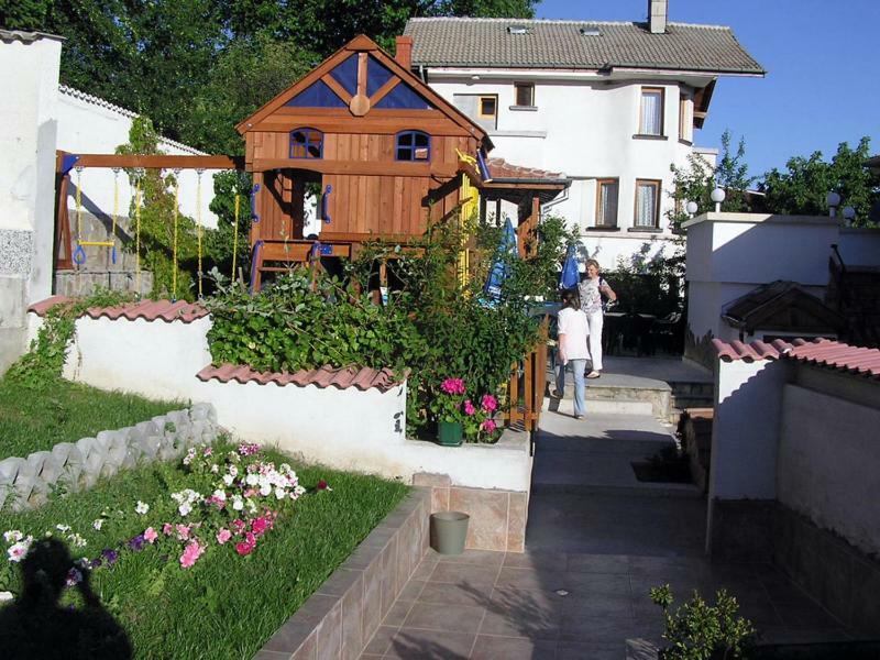 Hotel Aleksievata Kashta Gurgulyat Luaran gambar