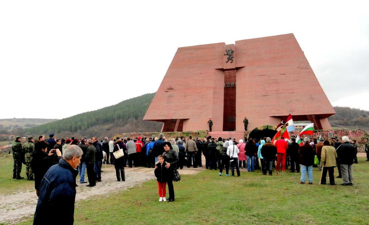 Hotel Aleksievata Kashta Gurgulyat Luaran gambar