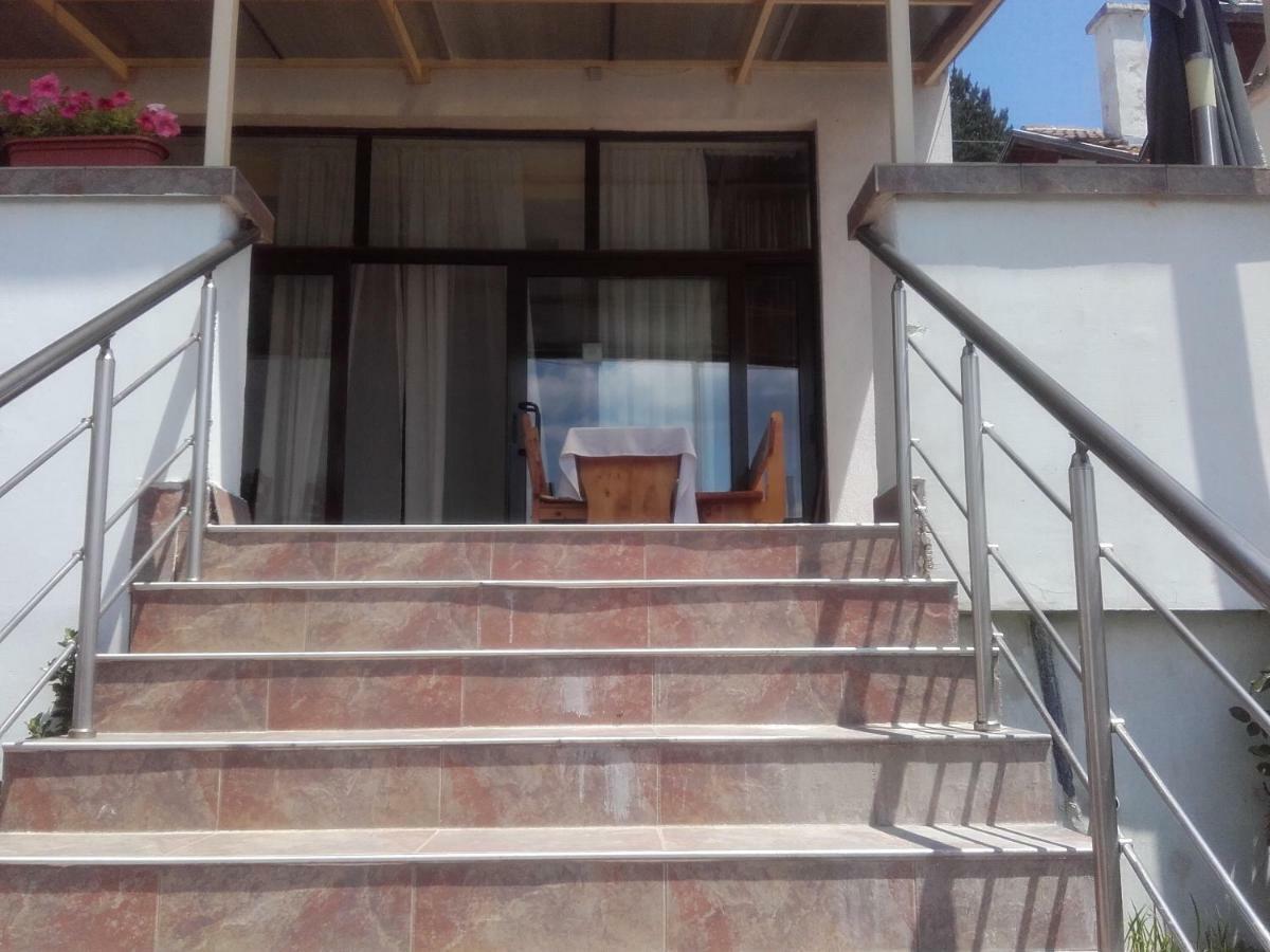 Hotel Aleksievata Kashta Gurgulyat Luaran gambar