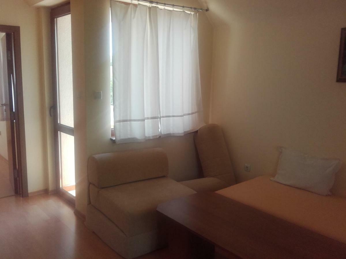 Hotel Aleksievata Kashta Gurgulyat Luaran gambar