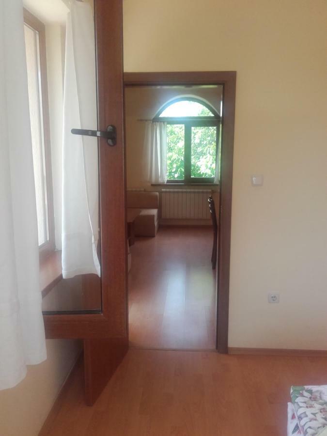 Hotel Aleksievata Kashta Gurgulyat Luaran gambar